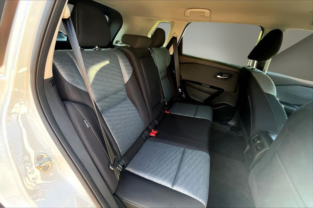 Certified 2023 Nissan Rogue SV AWD/4WD image 25