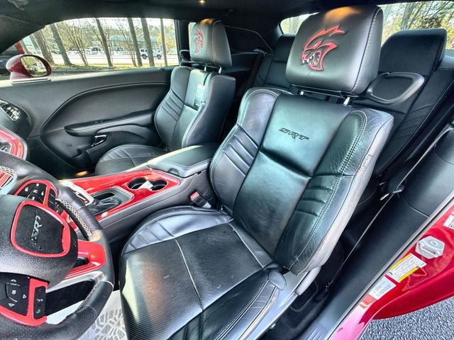 Used 2016 Dodge Challenger SRT Hellcat image 19