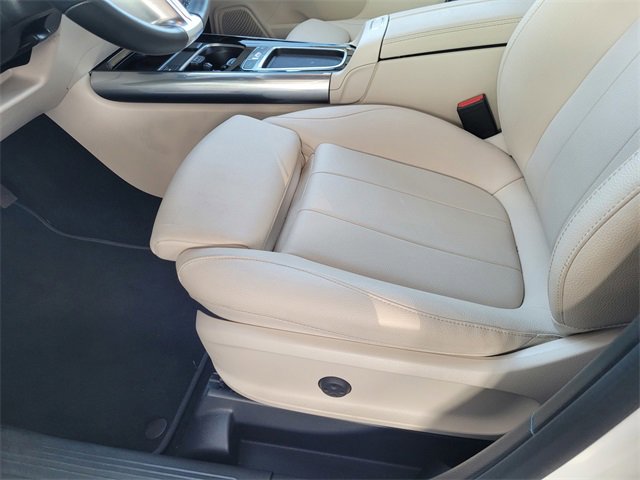 Used 2025 Mercedes-Benz GLA 250 image 16