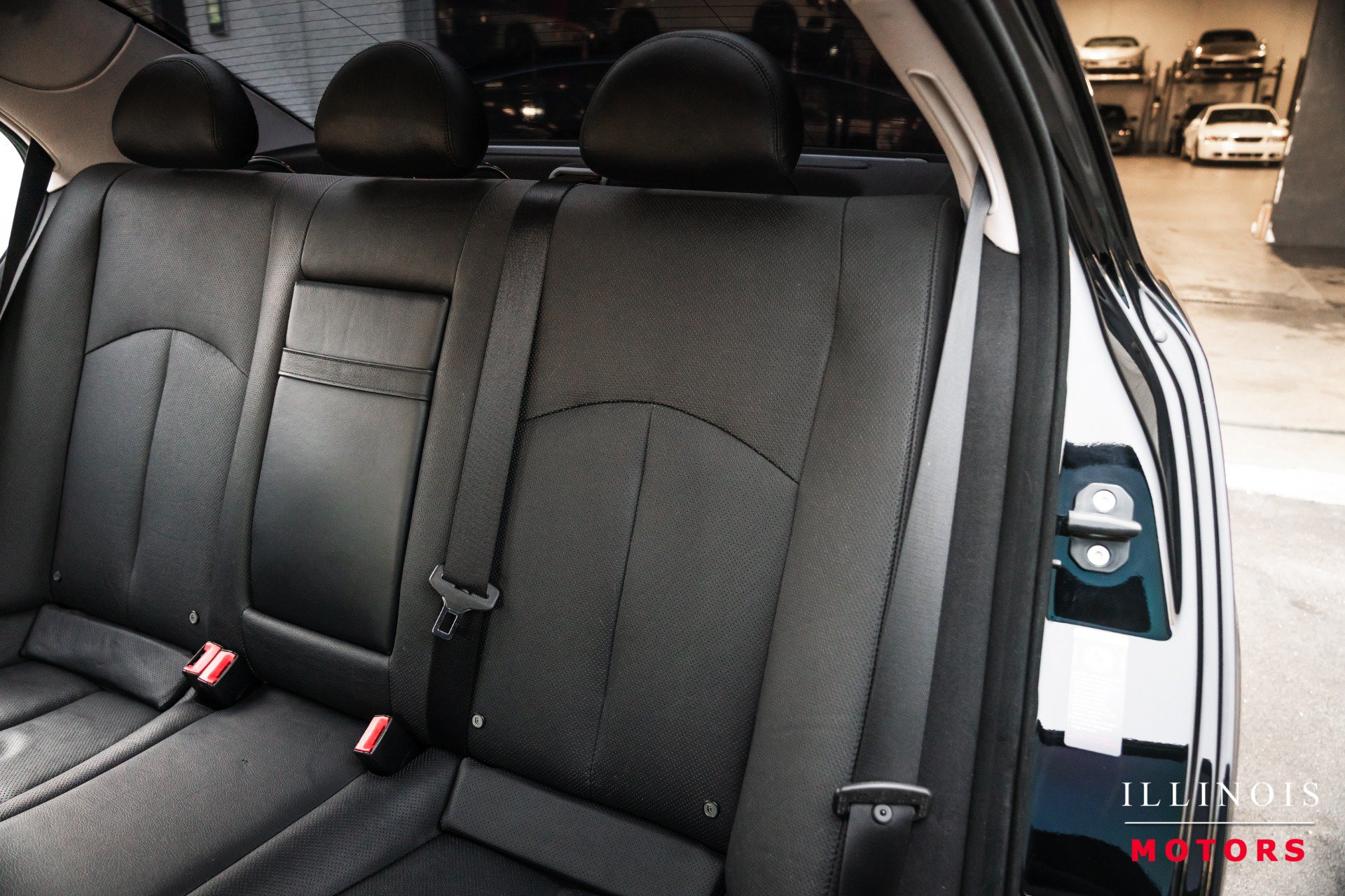 Used 2007 Mercedes-Benz E 550 Sedan image 30
