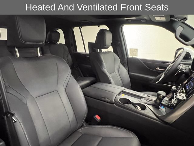 Certified 2026 Lexus LX 600 4WD w/ Accessory Package (Z1) image 11