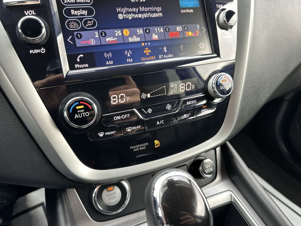 Used 2023 Nissan Murano SV w/ SV Midnight Edition Package image 18