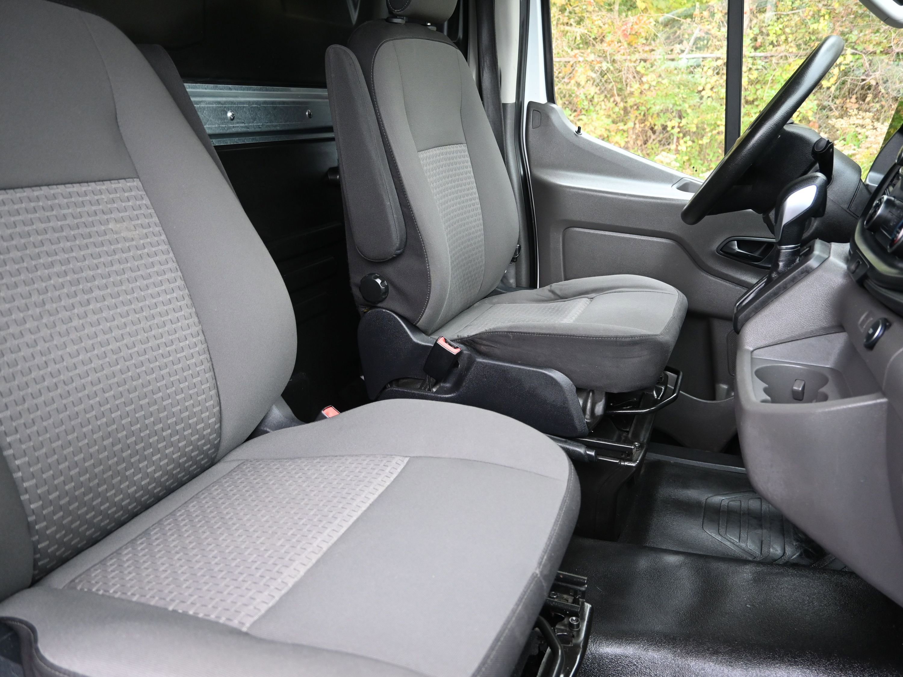 Used 2020 Ford Transit 250 Medium Roof AWD w/ Interior Upgrade Package image 18