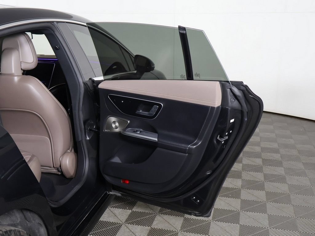 Used 2023 Mercedes-Benz EQE 350+ 4MATIC Sedan image 28