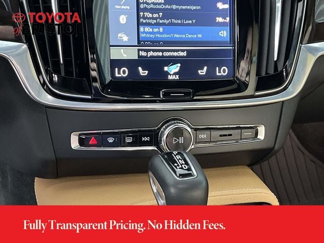 Used 2018 Volvo S90 T5 Momentum w/ Convenience Package FWD image 30