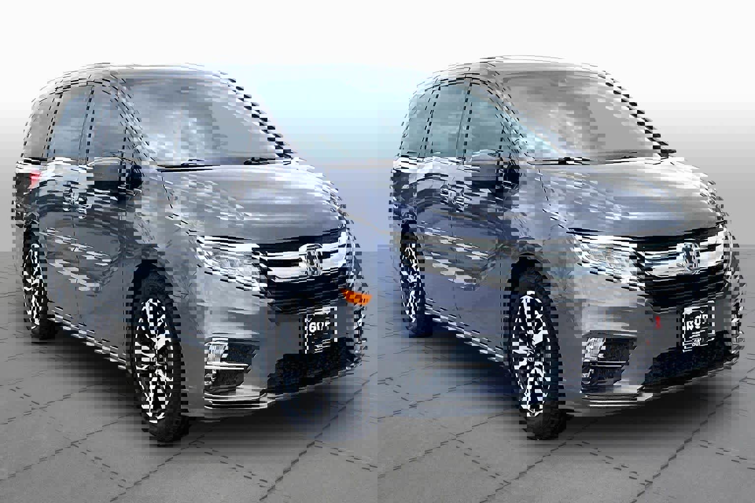 Used 2019 Honda Odyssey Elite image 3