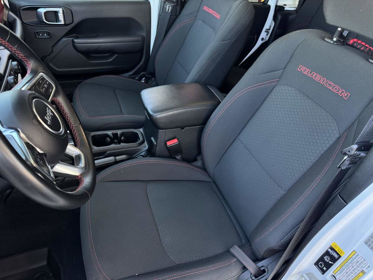 Used 2022 Jeep Gladiator Rubicon AWD/4WD image 17