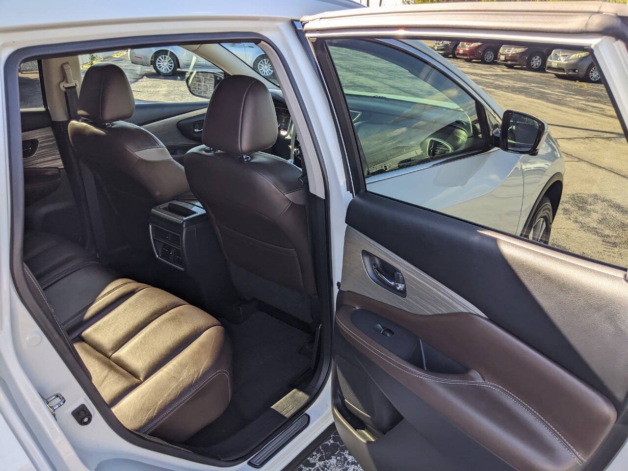 Used 2015 Nissan Murano SL AWD/4WD image 15