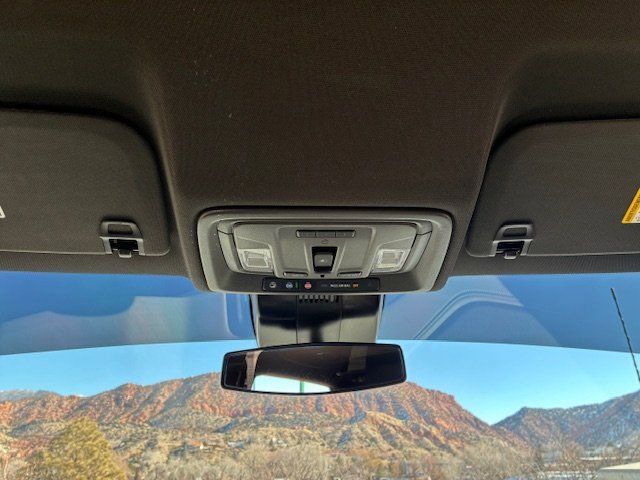 Used 2025 Chevrolet Silverado 3500 LT image 16