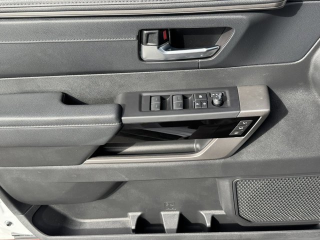 Used 2024 Toyota Sequoia Limited w/ TRD Off-Road Package AWD/4WD image 19