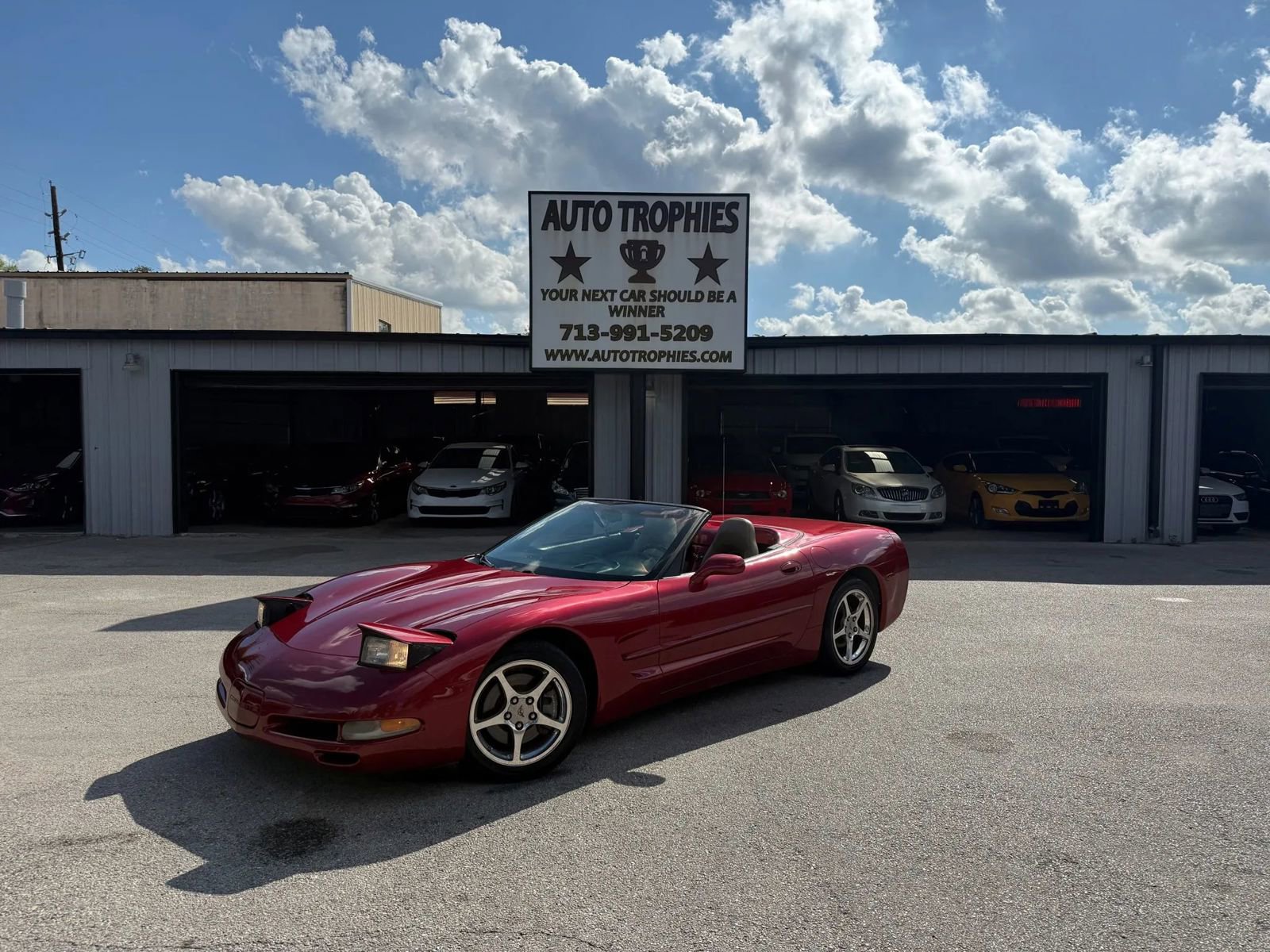 Used 2004 Chevrolet Corvette Convertible w/ Preferred Equipment Group image 1