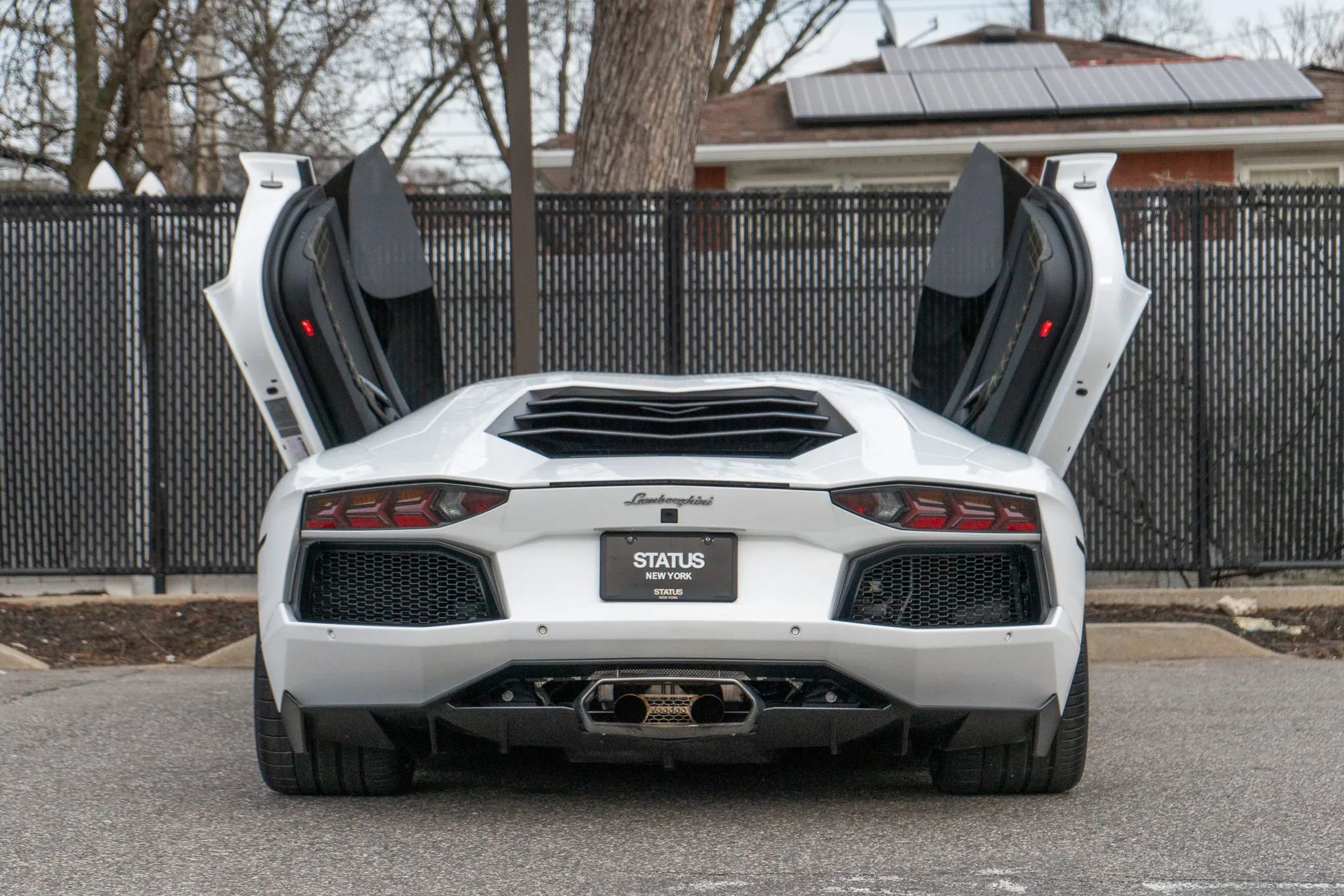 Used 2017 Lamborghini Aventador LP 700-4 image 38