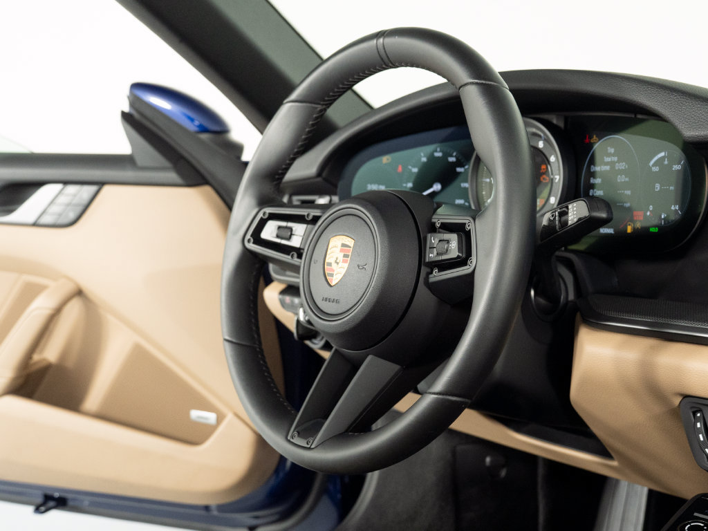 Certified 2024 Porsche 911 Carrera RWD image 40