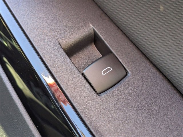 New 2026 Chevrolet Equinox LT image 33