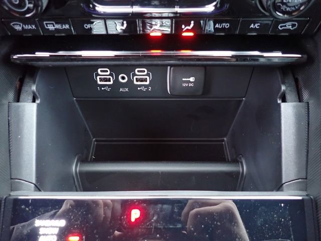 New 2025 Jeep Grand Cherokee Limited w/ Black Appearance Package image 20