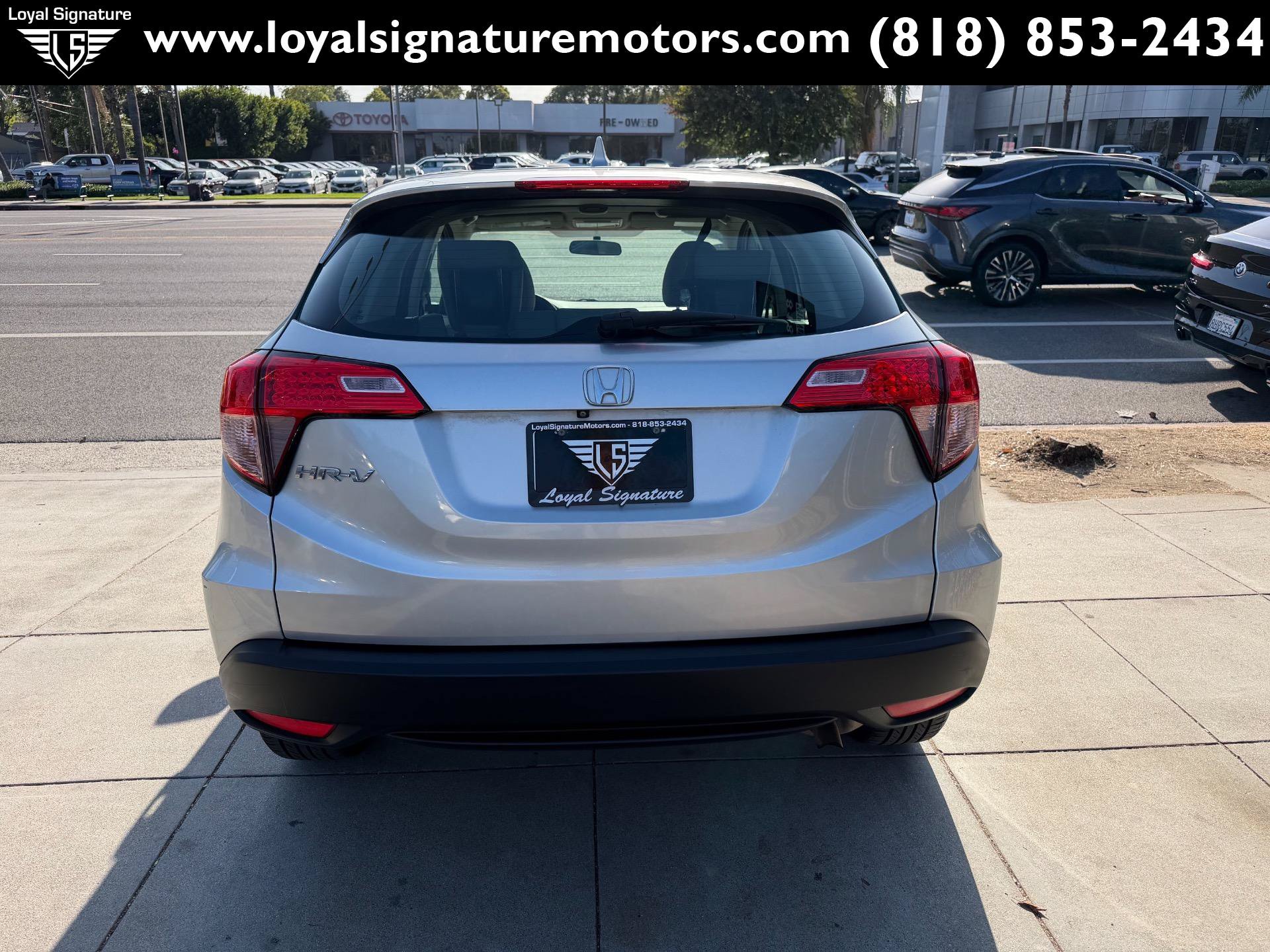 Used 2016 Honda HR-V LX image 6