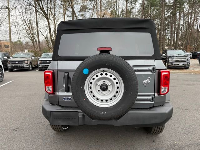 New 2025 Ford Bronco 4-Door image 4