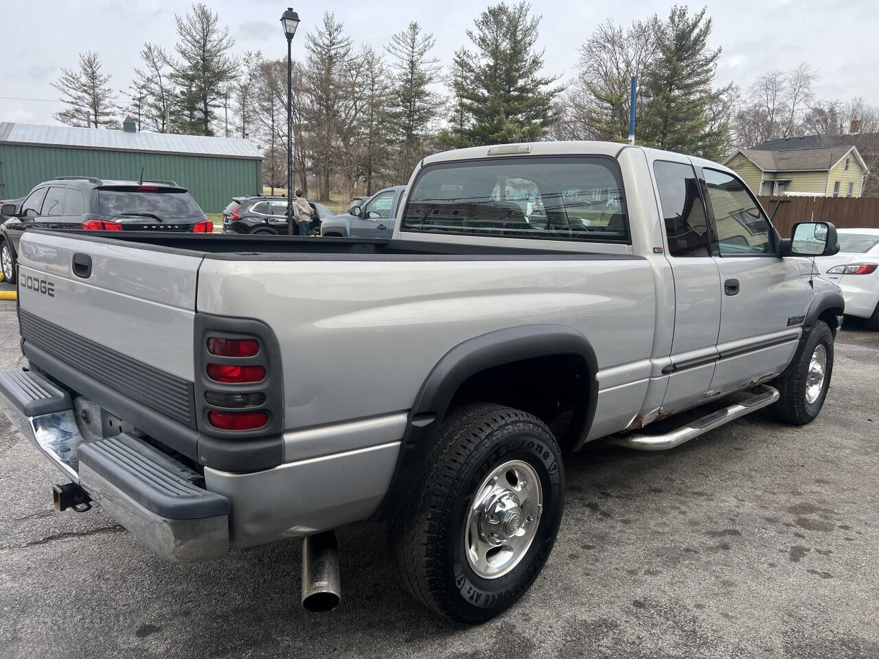 Used 2000 Dodge Ram 2500 Truck 2WD Quad Cab image 4