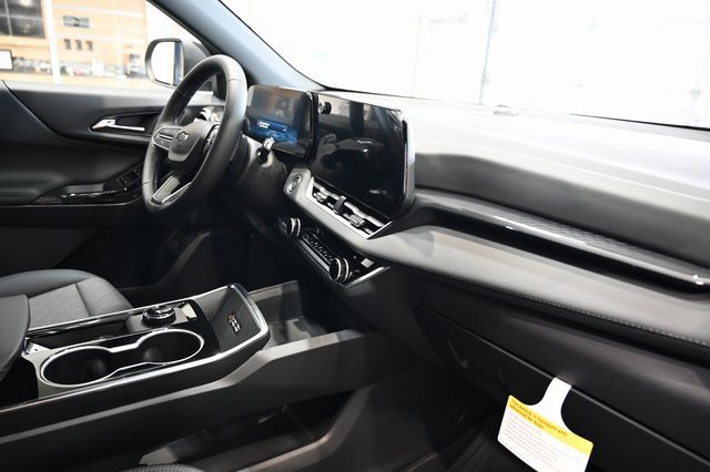 New 2026 Chevrolet Equinox LT w/ Convenience Package II image 13