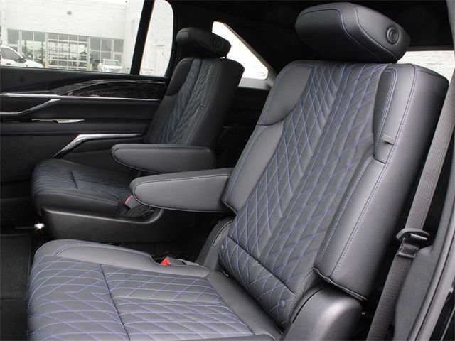 New 2025 Cadillac Escalade IQ Sport 1 w/ Smart Trailering package AWD/4WD image 9