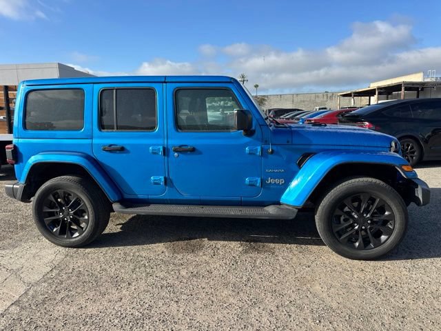 Used 2022 Jeep Wrangler Unlimited Sahara AWD/4WD image 4