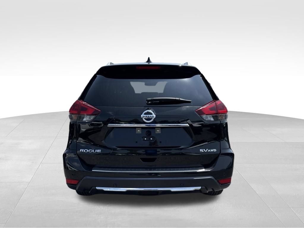 Used 2020 Nissan Rogue SV AWD/4WD image 7