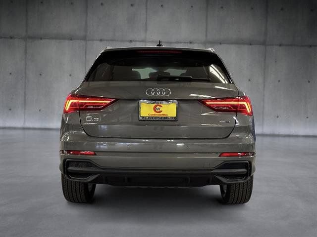 Certified 2025 Audi Q3 2.0T Premium w/ Convenience Package AWD/4WD image 4