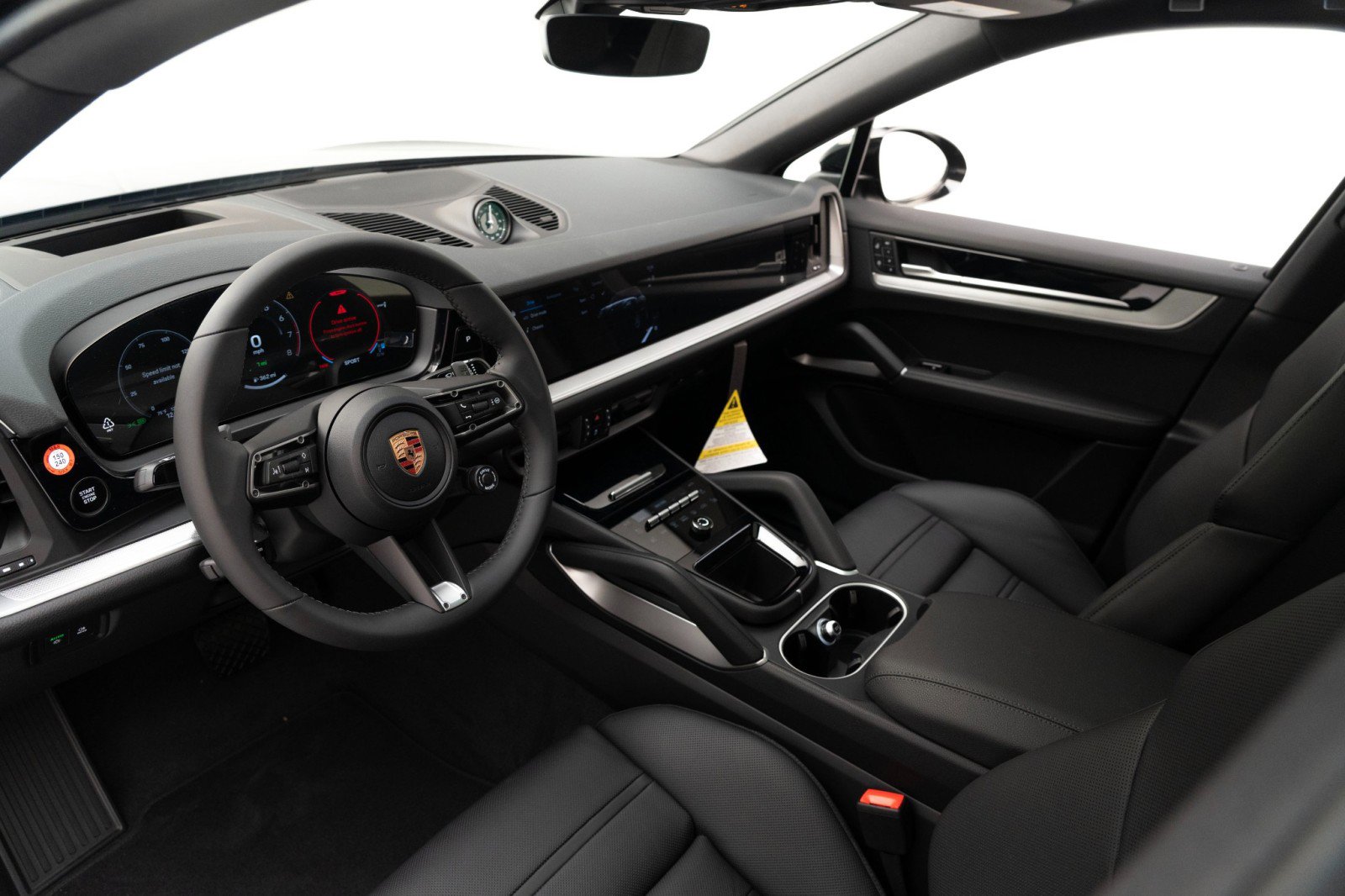 New 2026 Porsche Cayenne E-Hybrid Coupe image 4