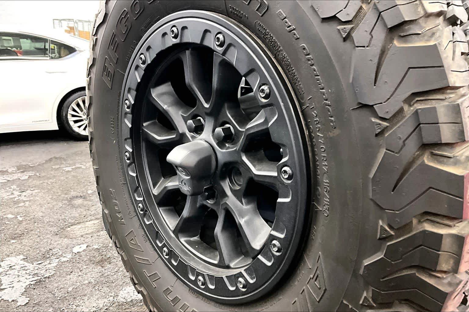 Used 2020 Jeep Wrangler Unlimited Rubicon AWD/4WD image 30