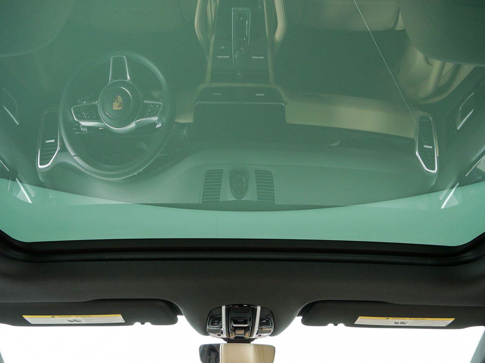 Certified 2020 Porsche Cayenne AWD/4WD image 23