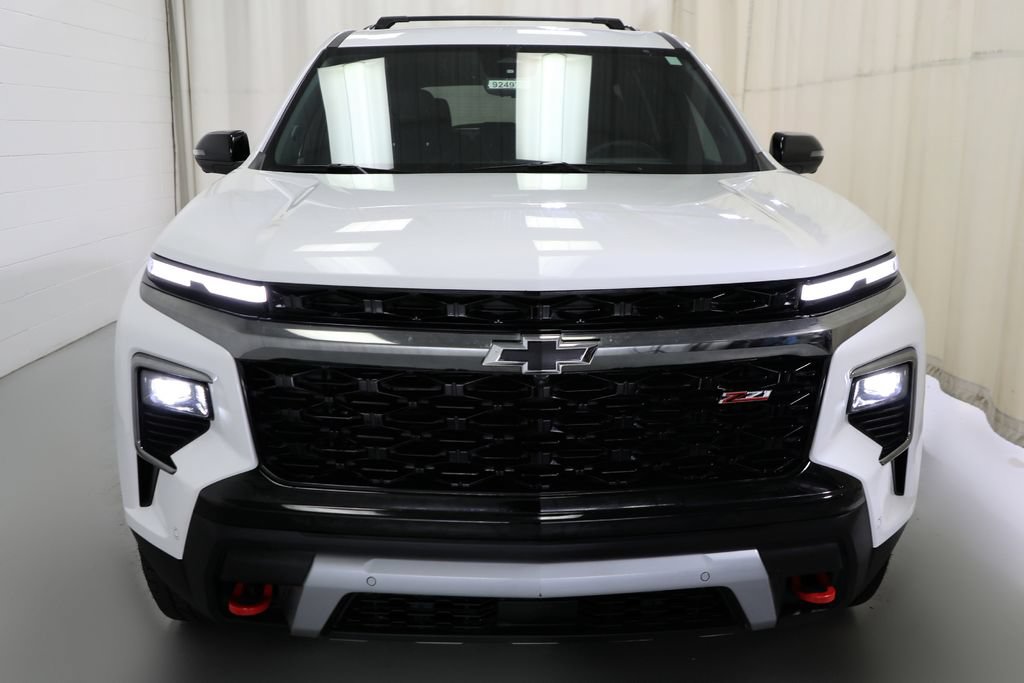 Used 2024 Chevrolet Traverse Z71 w/ Enhanced Driving Package AWD/4WD image 14