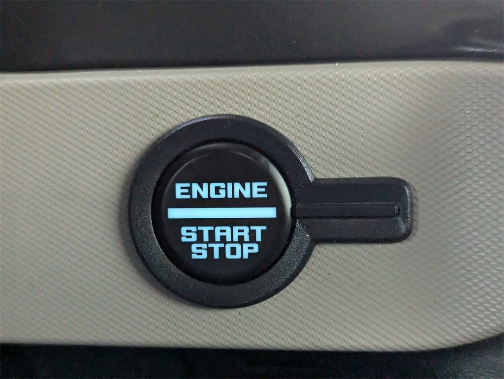 Used 2023 Ford Bronco Wildtrak image 28