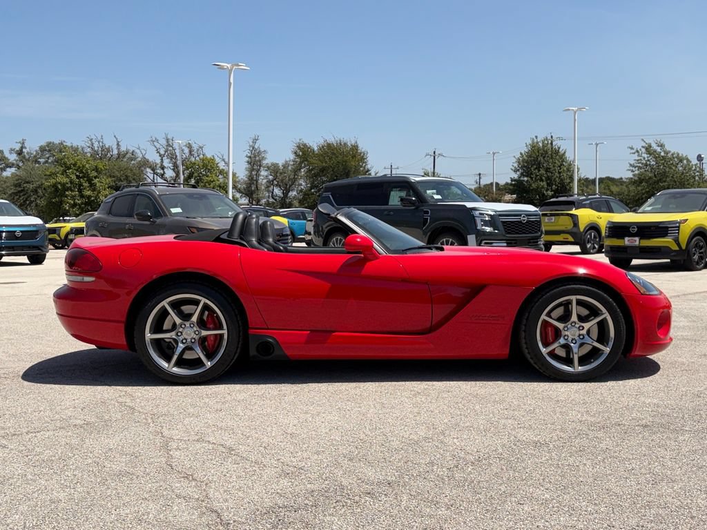Used 2004 Dodge Viper SRT-10 RWD image 4