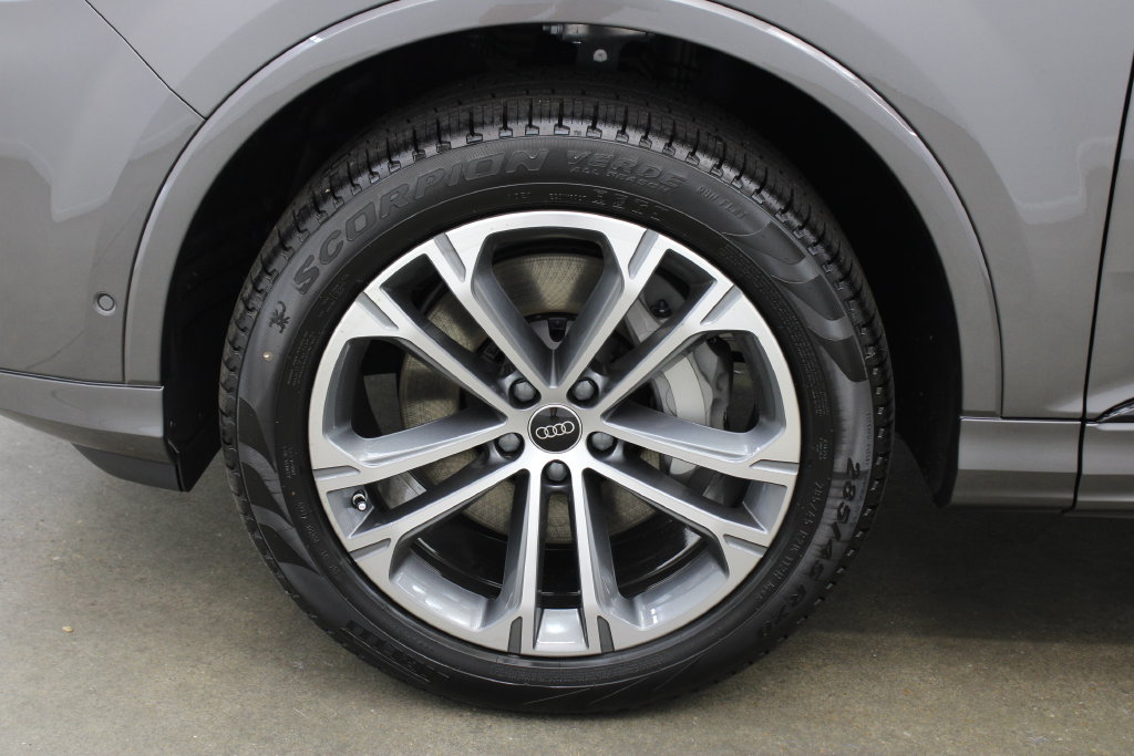 New 2026 Audi Q7 2.0T Premium Plus AWD/4WD image 30