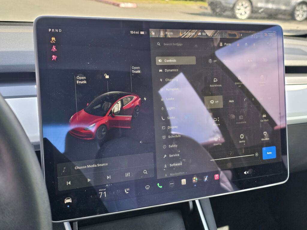 Used 2019 Tesla Model 3 Long Range image 28