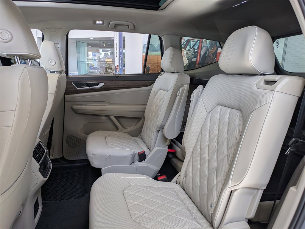 New 2026 Volkswagen Atlas SEL Premium R-Line image 14