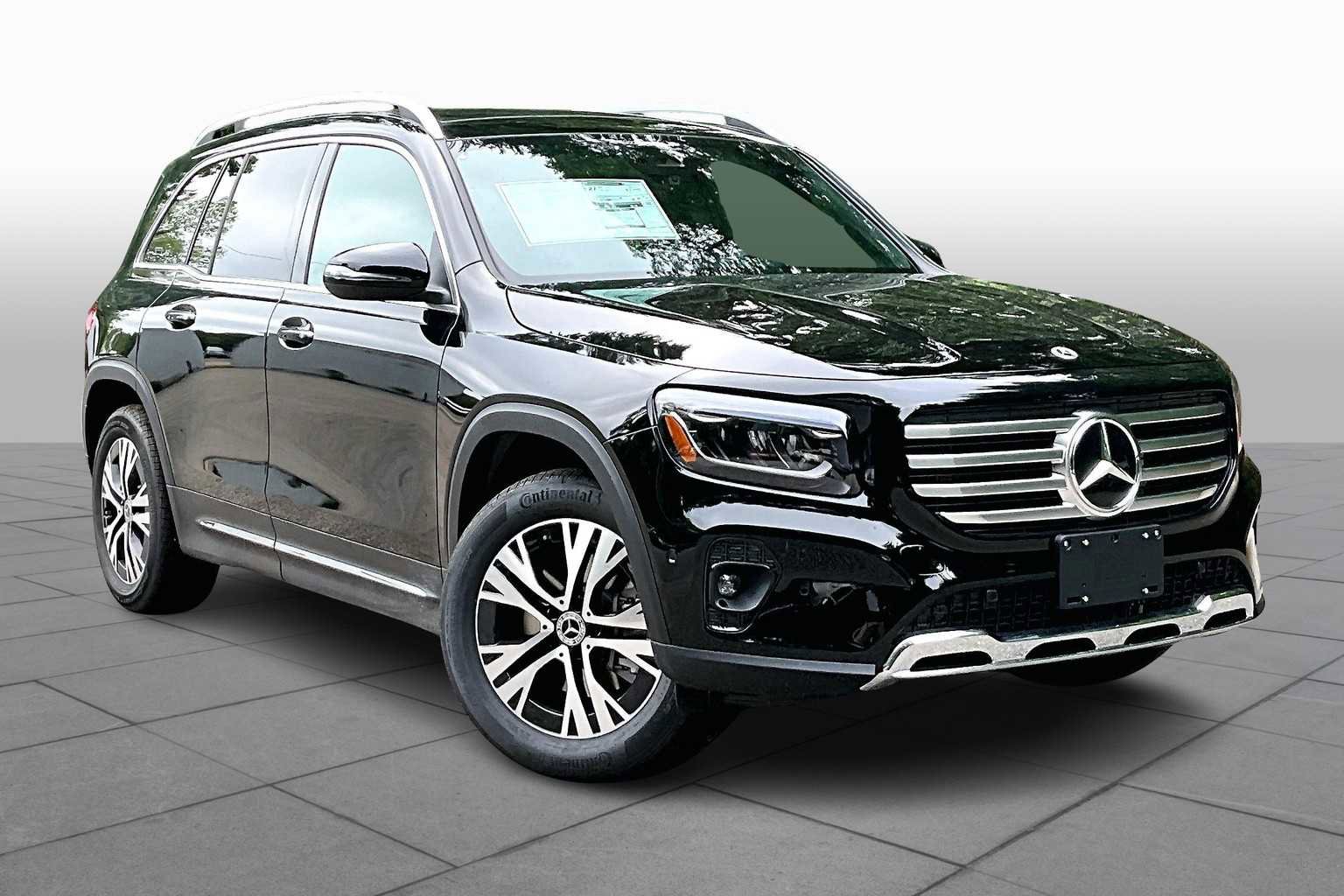 New 2026 Mercedes-Benz GLB 250 4MATIC image 2