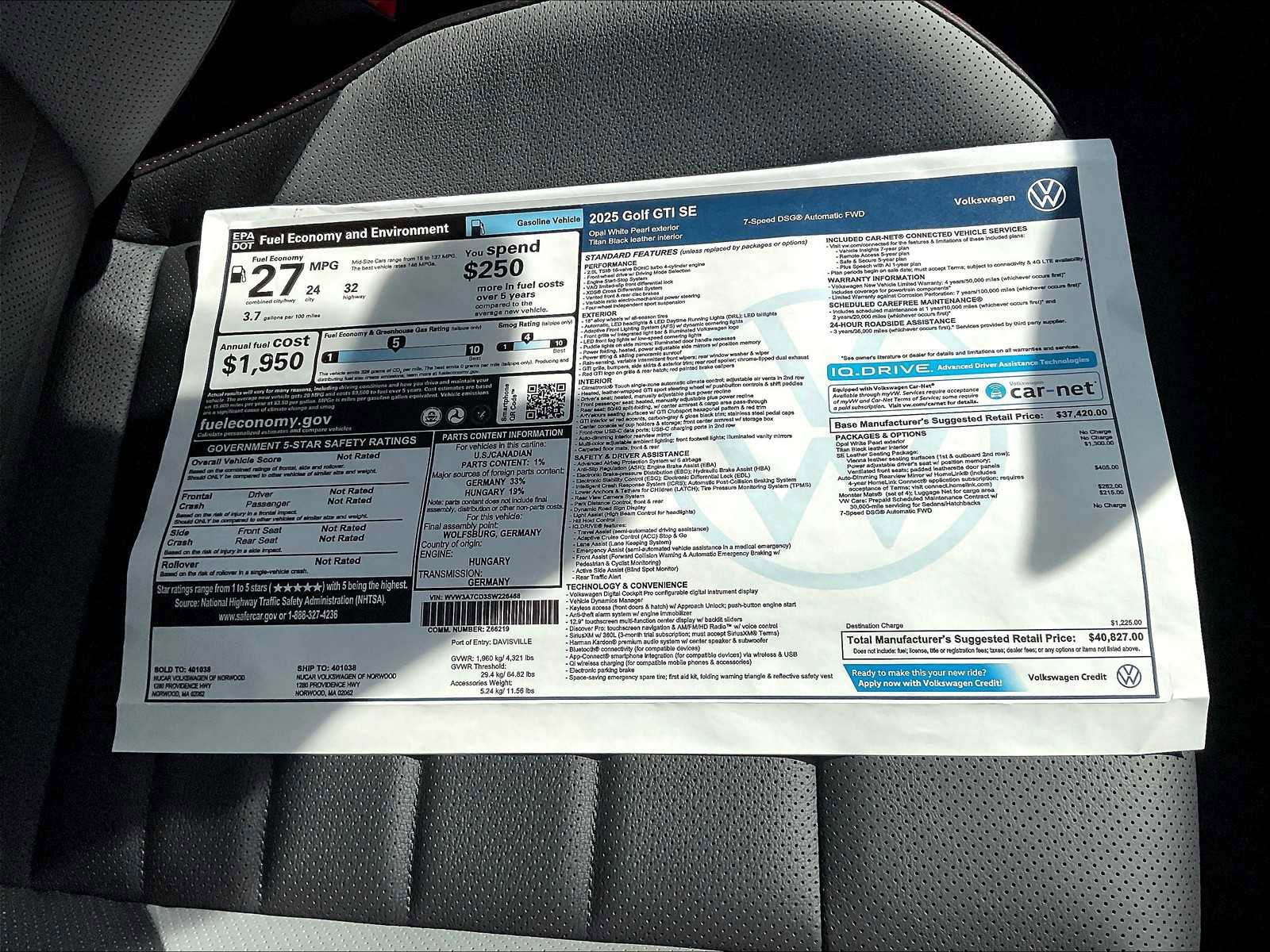 New 2025 Volkswagen GTI SE image 18