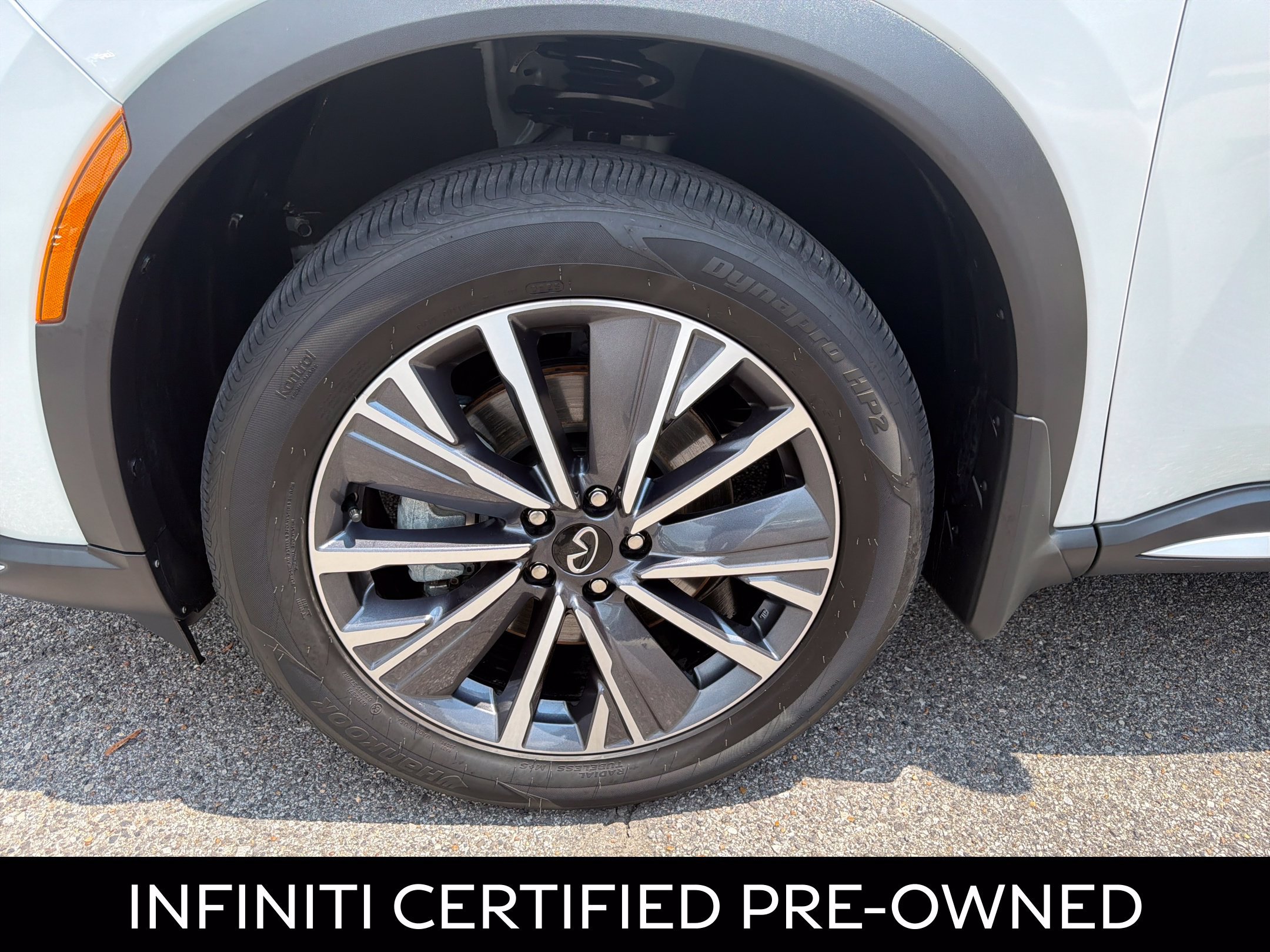 Certified 2026 INFINITI QX60 Luxe w/ Cargo Package FWD image 14