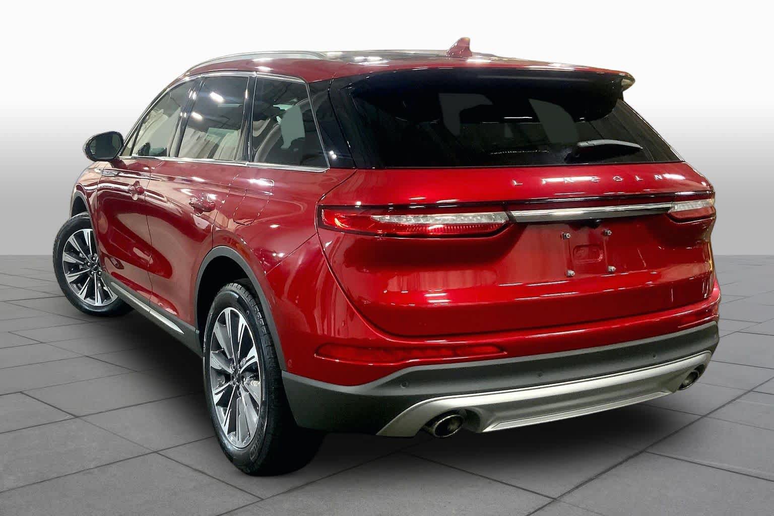 Used 2022 Lincoln Corsair Reserve w/ Equipment Group 201A AWD/4WD image 11