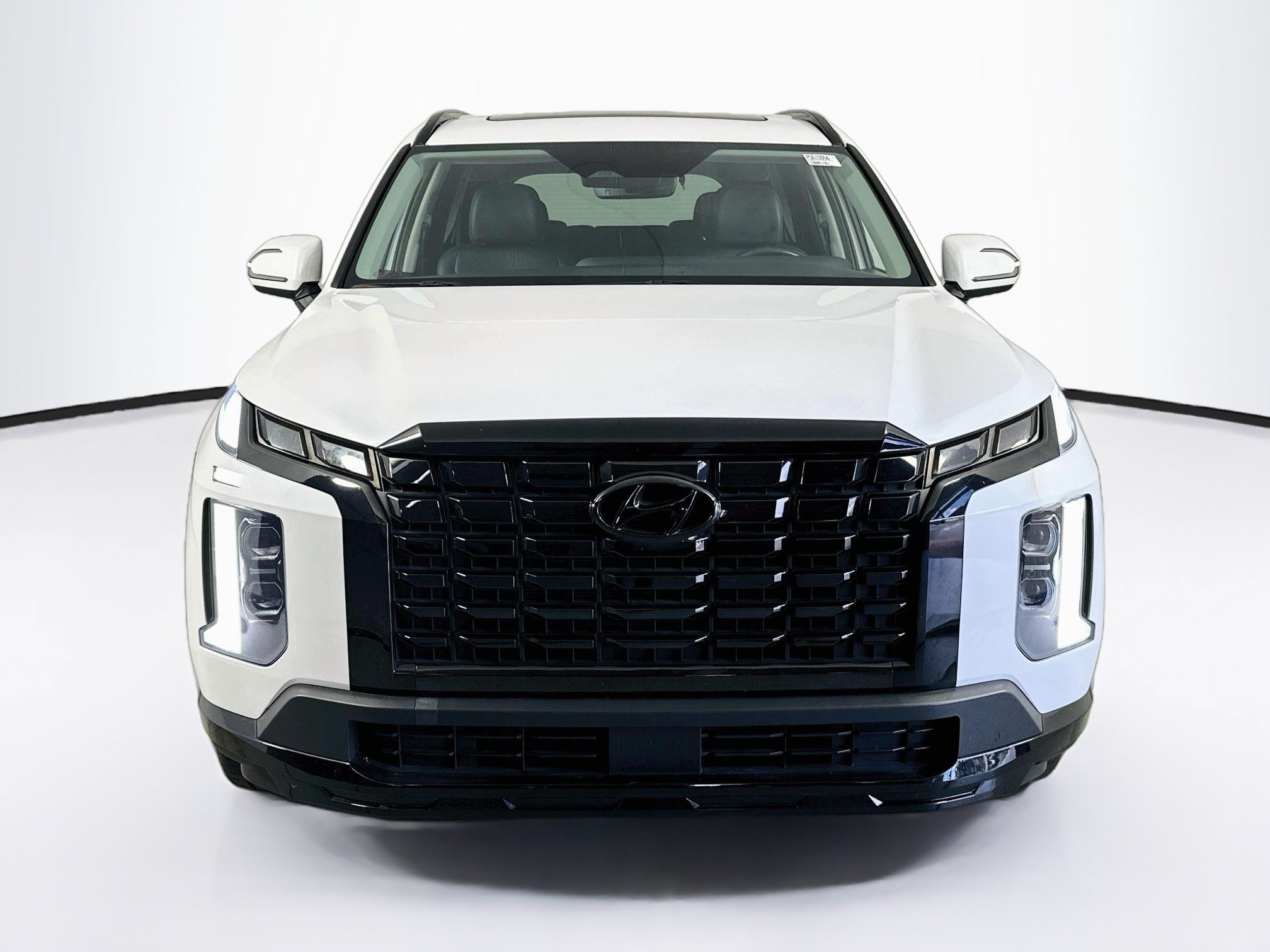 Used 2023 Hyundai Palisade XRT w/ Cargo Package FWD image 2