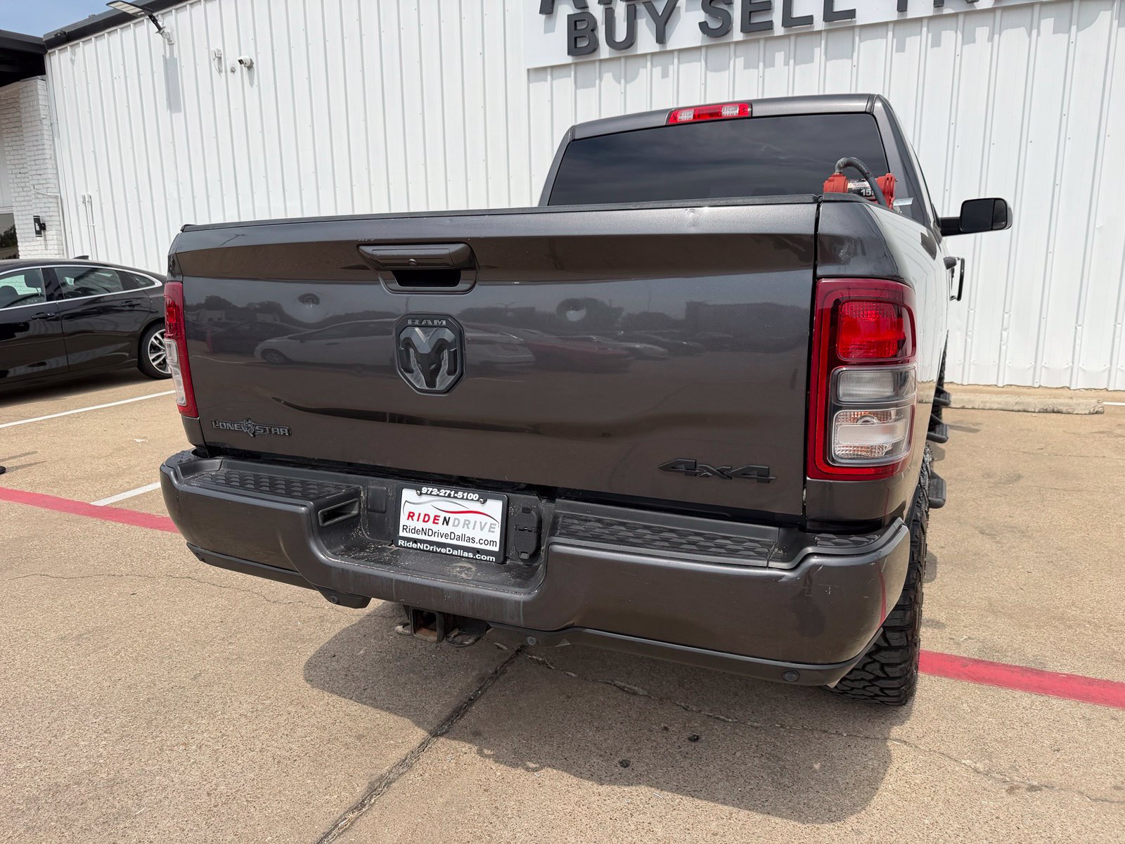 Used 2022 RAM 2500 Lone Star w/ Night Edition AWD/4WD image 7