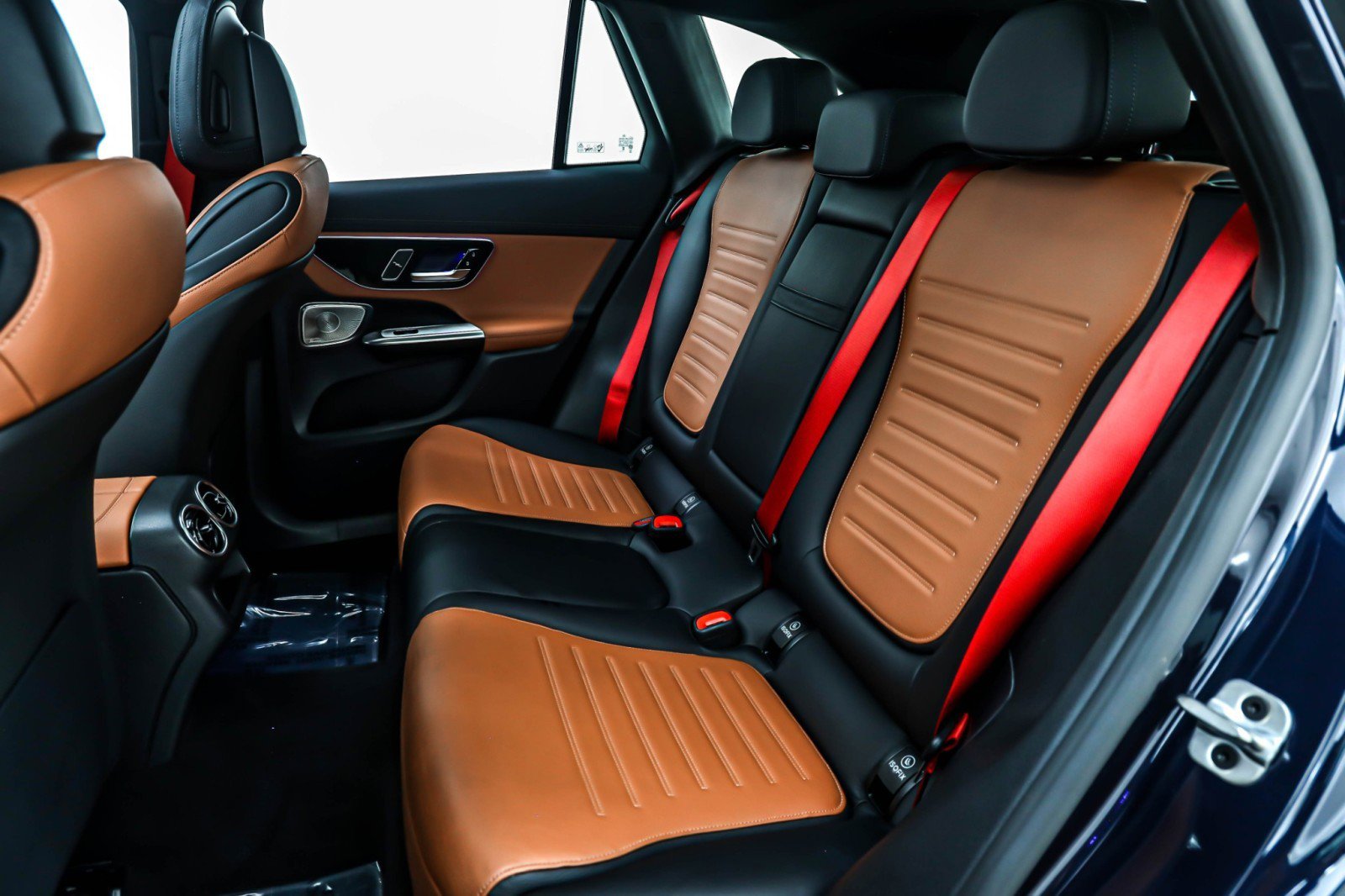 Certified 2024 Mercedes-Benz GLC 43 AMG 4MATIC image 9