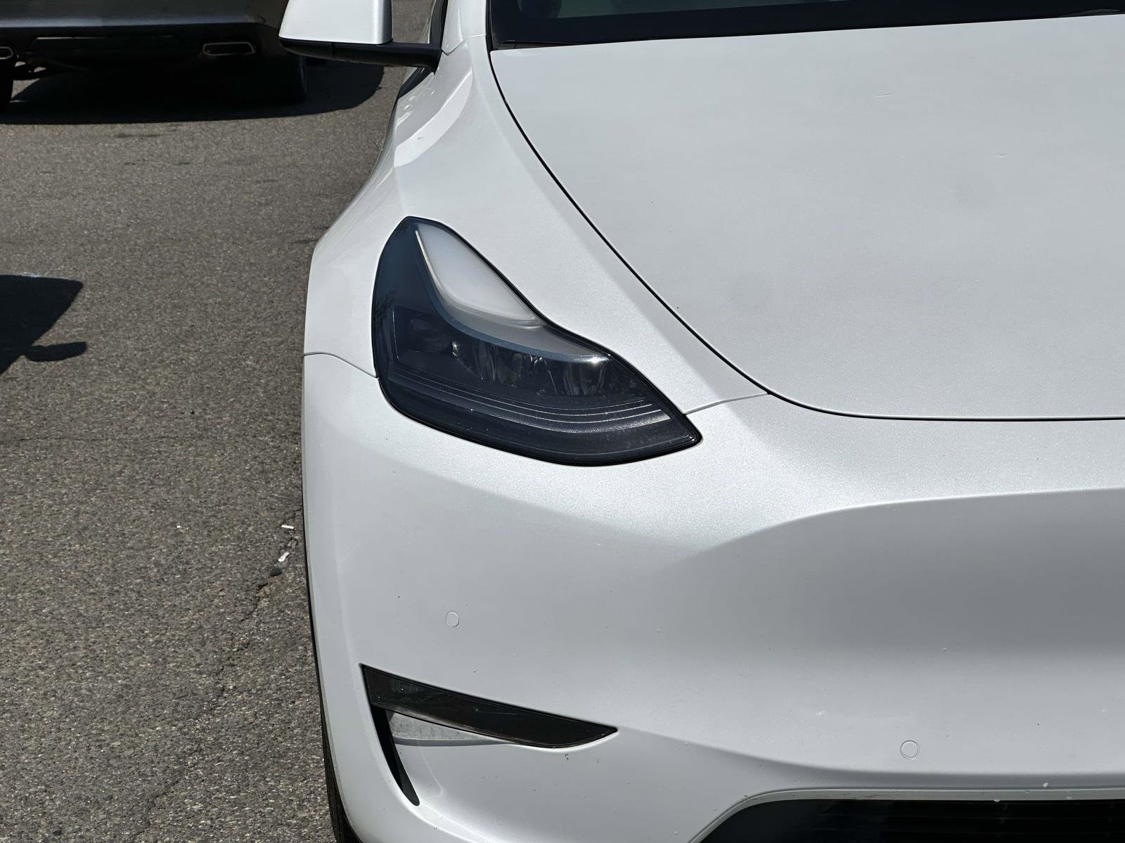 Used 2022 Tesla Model Y Performance AWD/4WD image 8