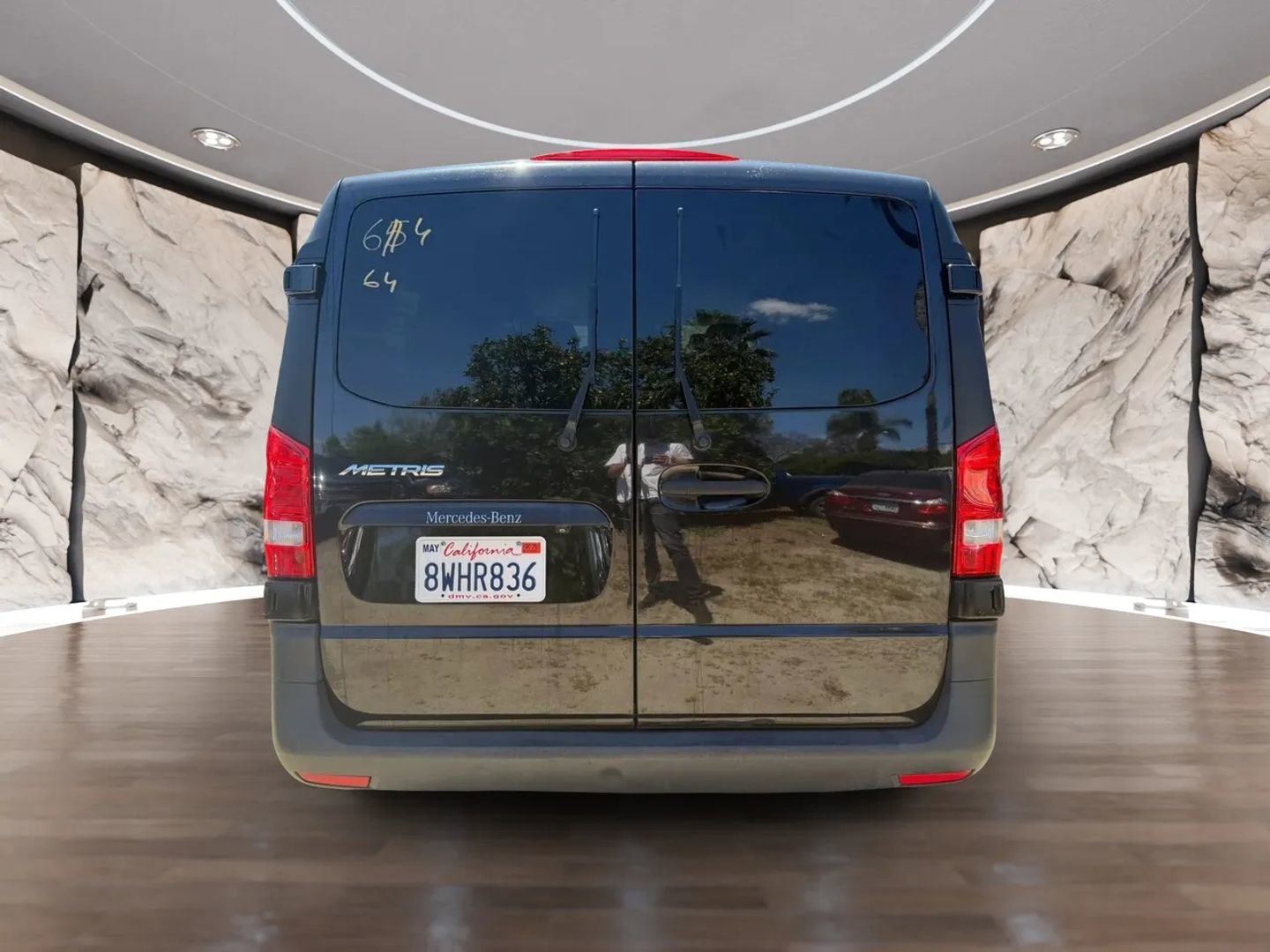 Used 2019 Mercedes-Benz Metris Passenger image 7