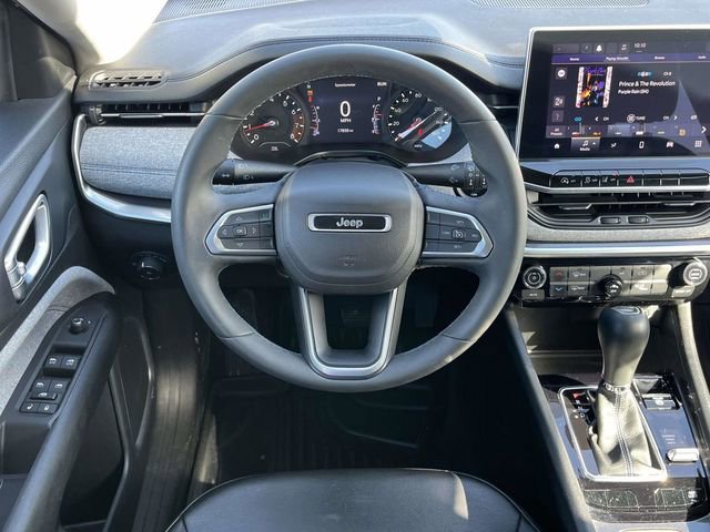 Used 2022 Jeep Compass Latitude image 17