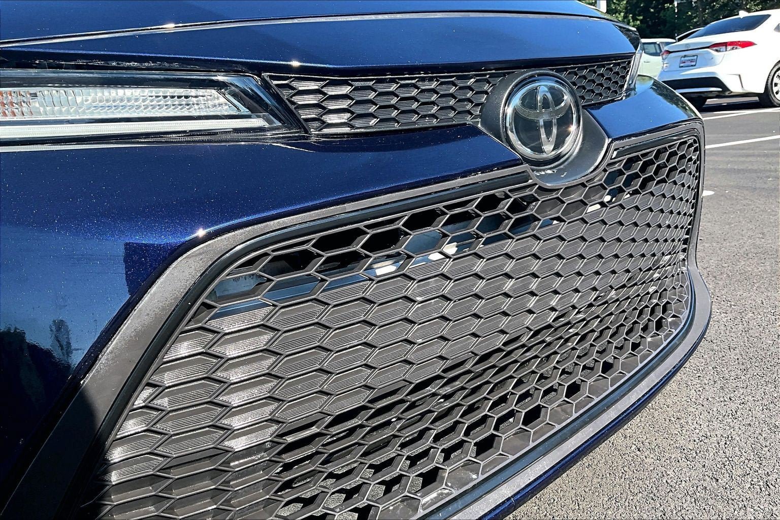 Used 2022 Toyota Corolla LE FWD image 28