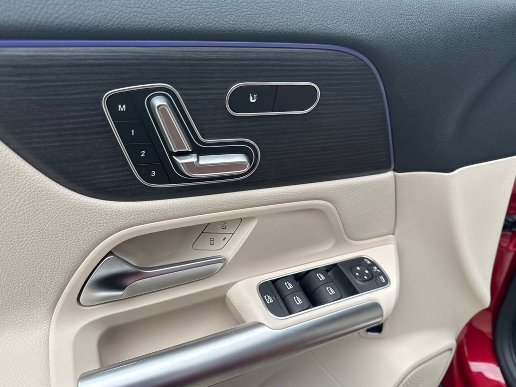 New 2026 Mercedes-Benz GLA 250 4MATIC image 11