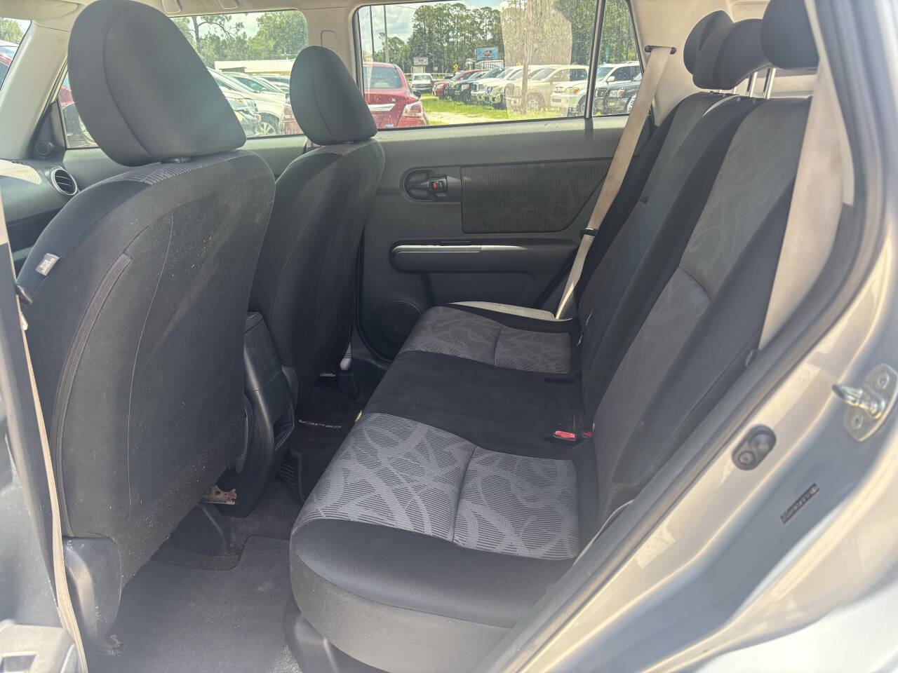 Used 2013 Scion xB FWD image 13