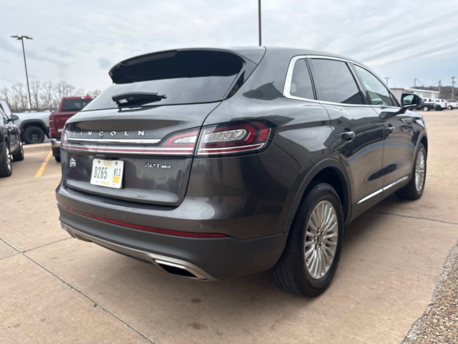 Used 2019 Lincoln Nautilus Premier image 8